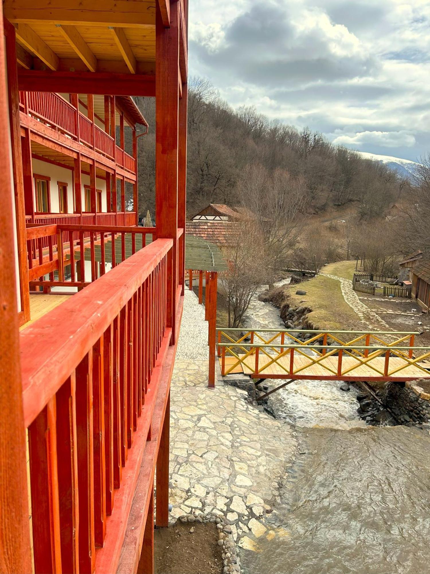 Ecokayan Dilijan Resort Hotel Extérieur photo
